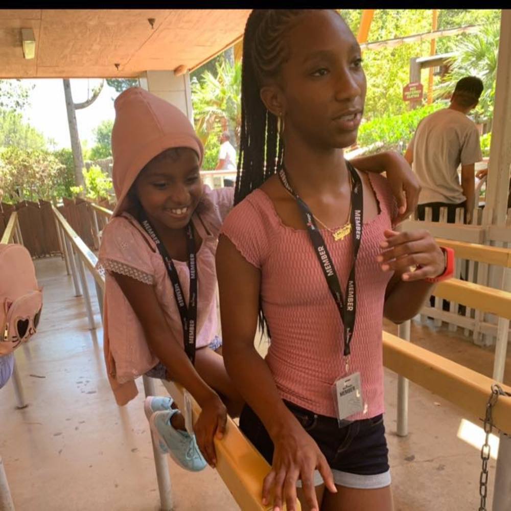 Meet your Posher, Deborah